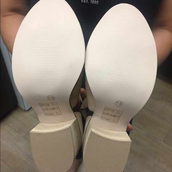 Sole Society Tan Peep Toe Heels - Picture 6 of 7